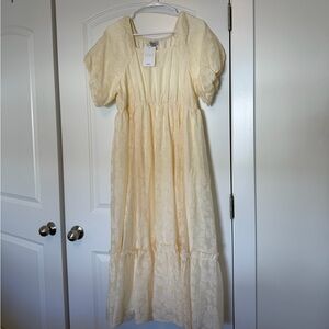 Henly Cream Sleeveless dress